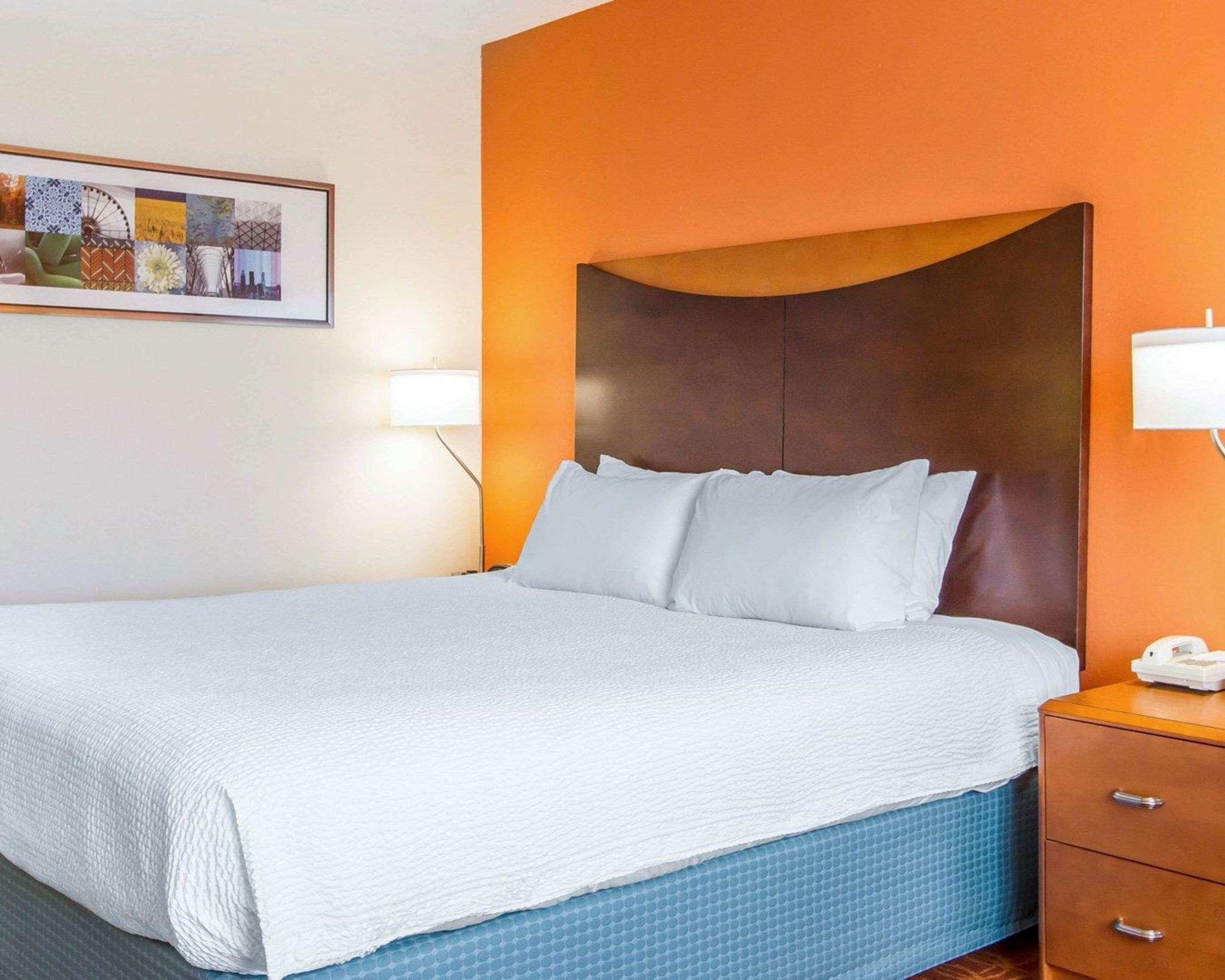 Quality Inn & Suites Keokuk North Kültér fotó