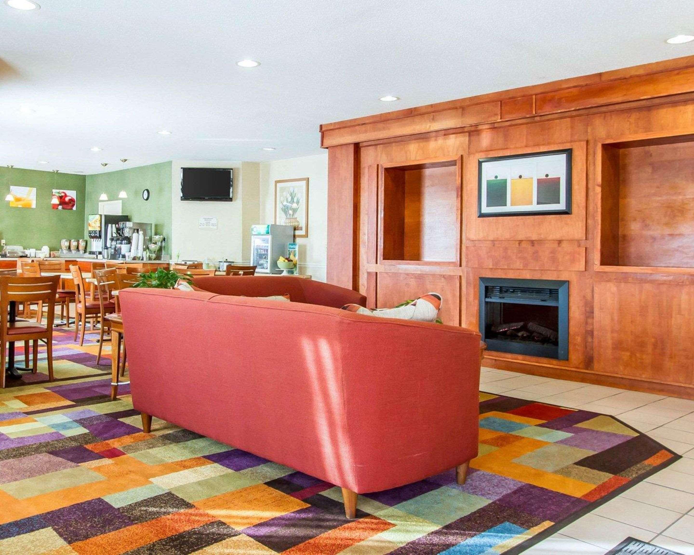 Quality Inn & Suites Keokuk North Kültér fotó